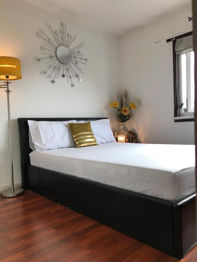 Spacious House 15Min To Canary Wharf/O2/Excel/Central Londra Dış mekan fotoğraf