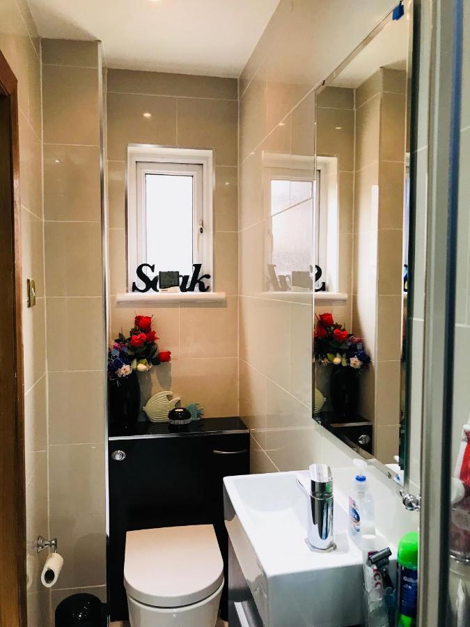 Spacious House 15Min To Canary Wharf/O2/Excel/Central Londra Dış mekan fotoğraf