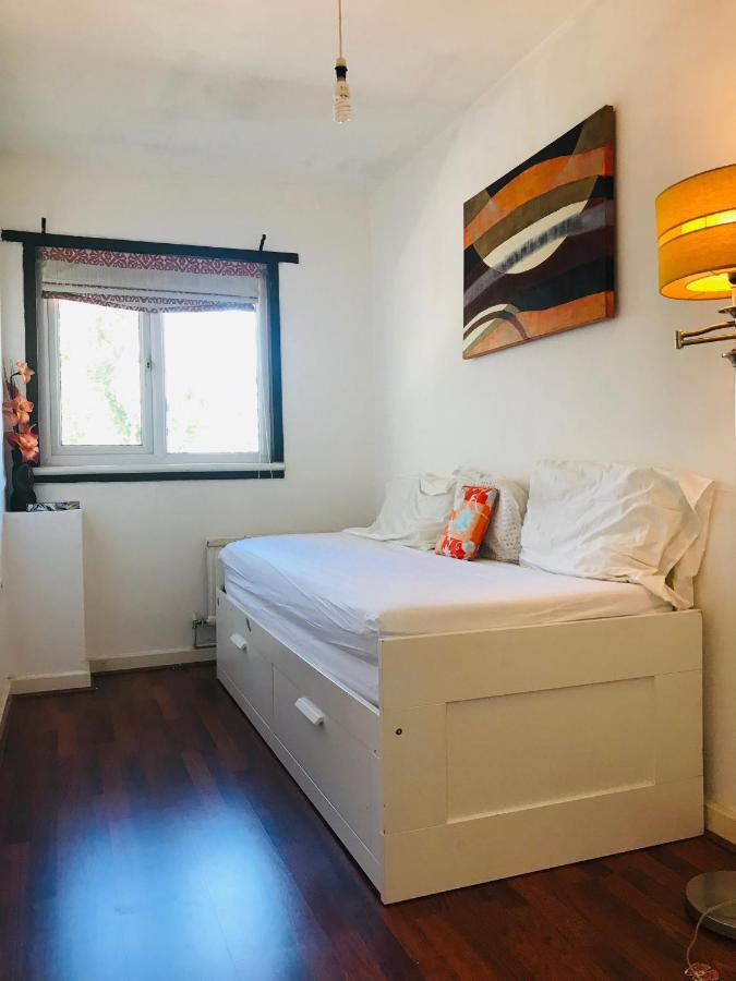 Spacious House 15Min To Canary Wharf/O2/Excel/Central Londra Dış mekan fotoğraf